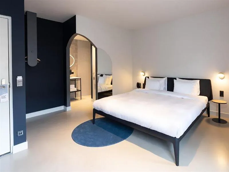 Conscious Hotel Museum Square Amsterdam 4*,