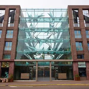 4* Hotell Amadi Park