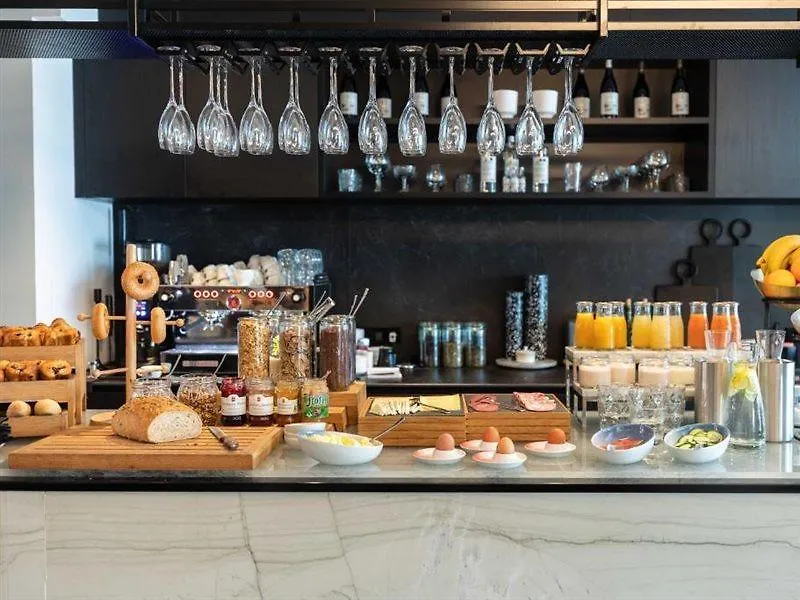 Conscious Hotel Museum Square Amsterdam 4*,  Nederland